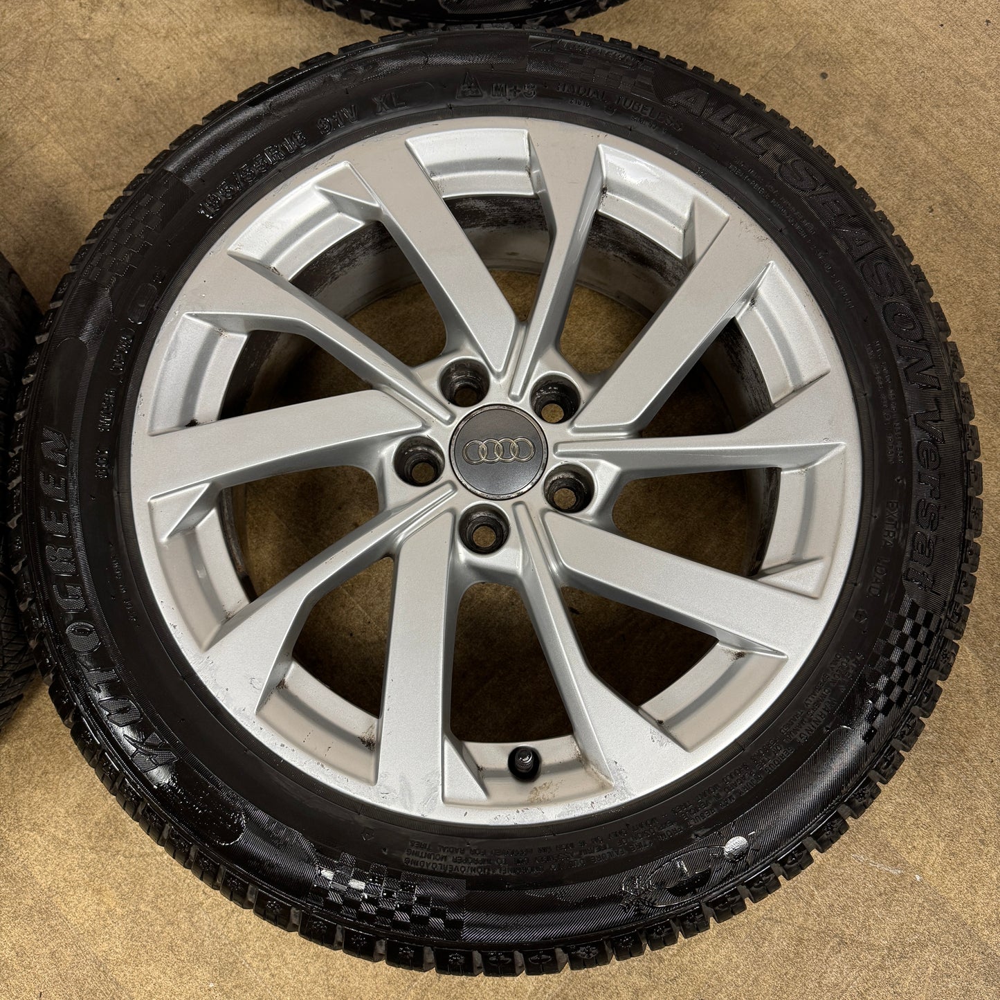 16'' GENUINE AUDI A1 NEW MODEL ALLOY WHEELS ALLOYS TYRES 82A601025B