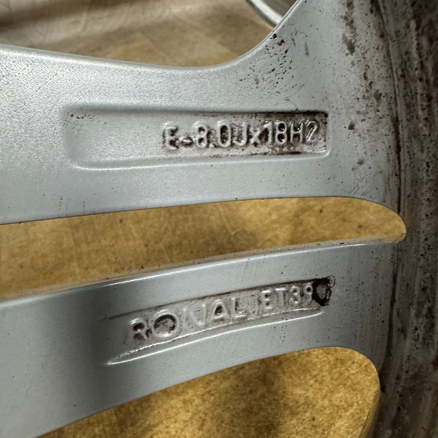 1X 18'' GENUINE AUDI Q5 STAR SPOKE ALLOY WHEEL 5X112 FITMENT 8J ET39 PART: 80A601025BD