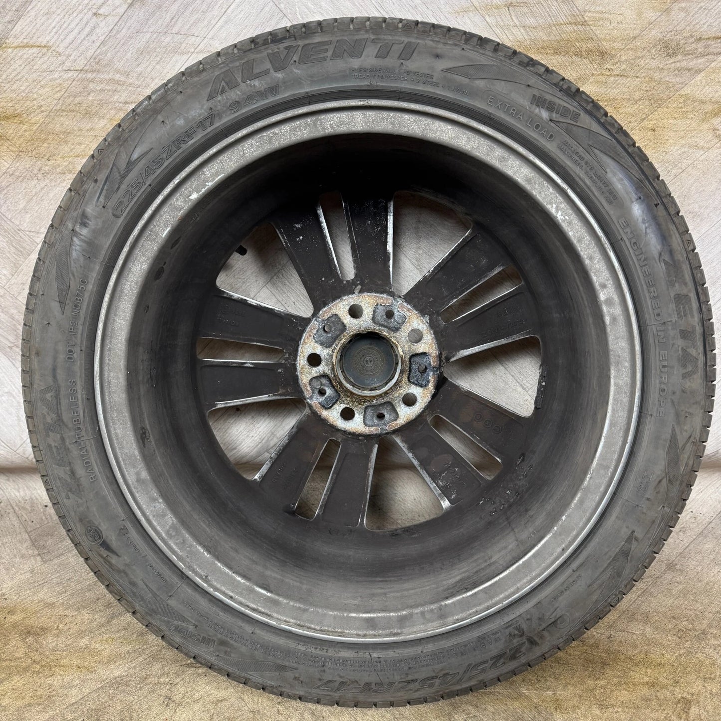 1X 17'' GENUINE BMW 1 SERIES 2 F20 655 LCI ALLOY WHEEL TYRE SINGLE 5X120 FITMENT 7.5J ET43 PART: 6866303