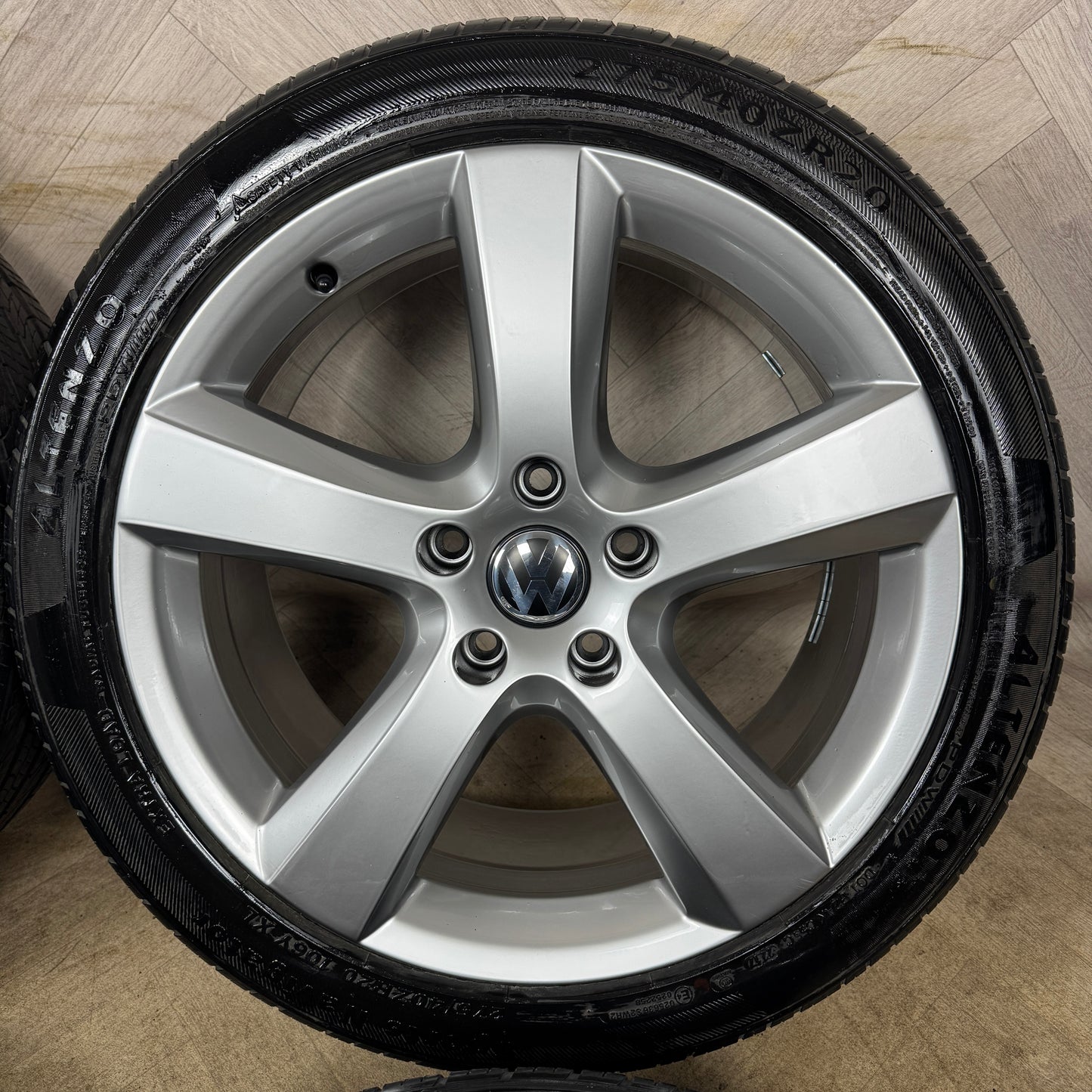 20'' GENUINE VW TOUAREG AYERS ROCK SILVER ALLOY WHEELS ALLOYS TYRES Q7 CAYENNE 5X130 7L6601025AP