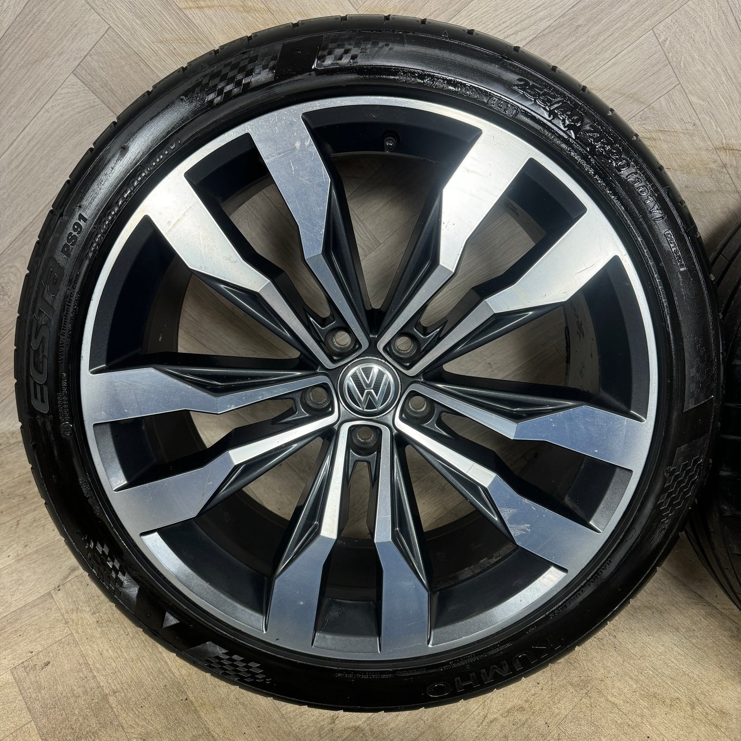 20'' GENUINE VW TIGUAN R LINE SUZUKA ALLOY WHEELS TYRES ALLOYS 5X112