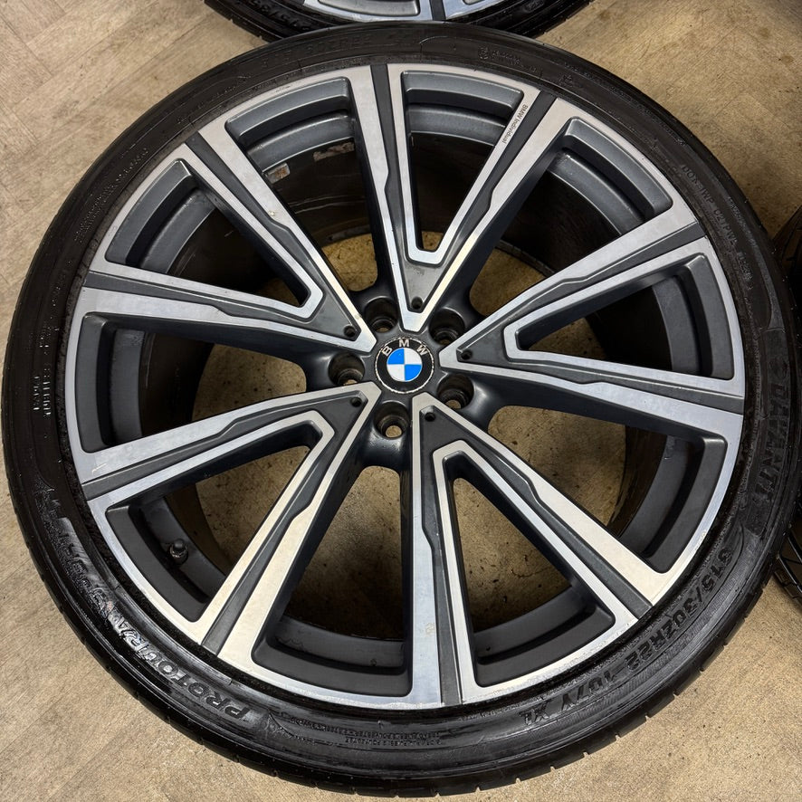 22'' GENUINE BMW X5 X6 G05 G06 746M 746I INDIVIDUAL M SPORT ALLOYS WHEELS ALLOYS TYRES 8072000 & 8072001