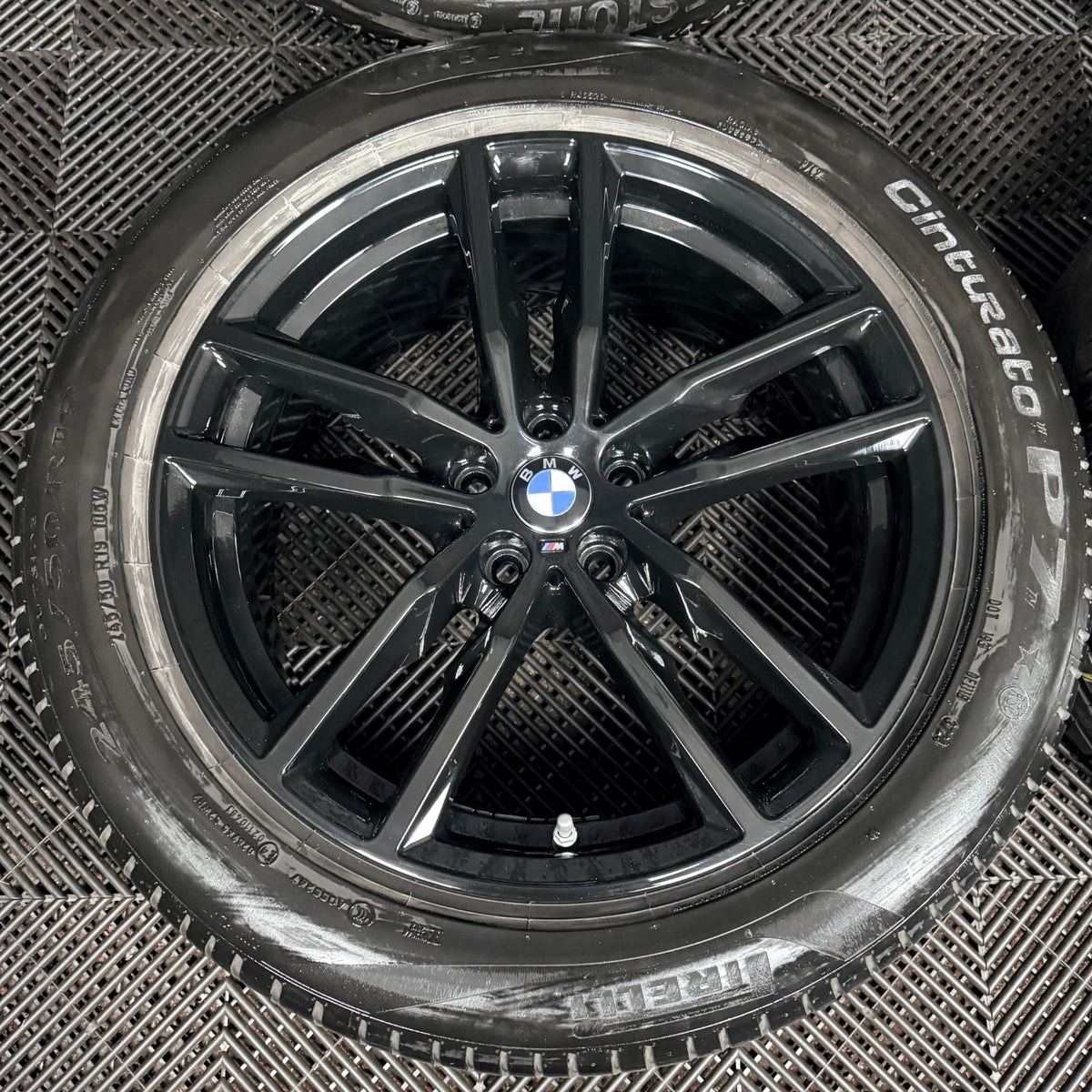 19'' BMW X3 X4 G01 G02 698 Black M Sport Wheels Tyres Alloys 8010267 Genuine
