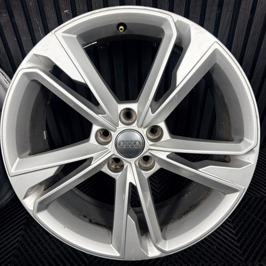19'' Audi Q3 S Line 5 Double Spoke Alloy Wheels Alloys 83A601025M Genuine