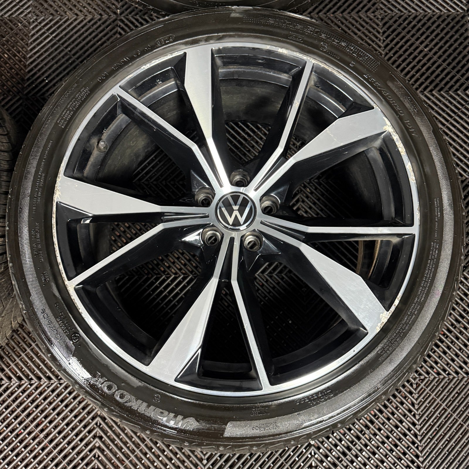 20'' GENUINE VW TIGUAN R LINE MISANO ALLOY WHEELS TYRES ALLOYS 5NA601025AH
