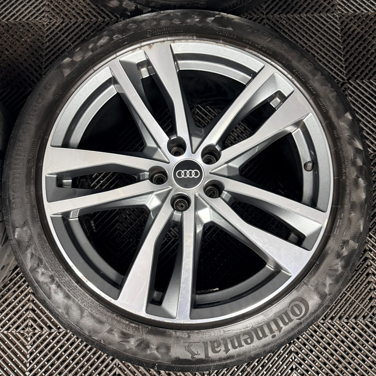 19'' Audi A6 C8 S Line 5 Double Spoke Alloy Wheels Tyres 4K0601025H Genuine