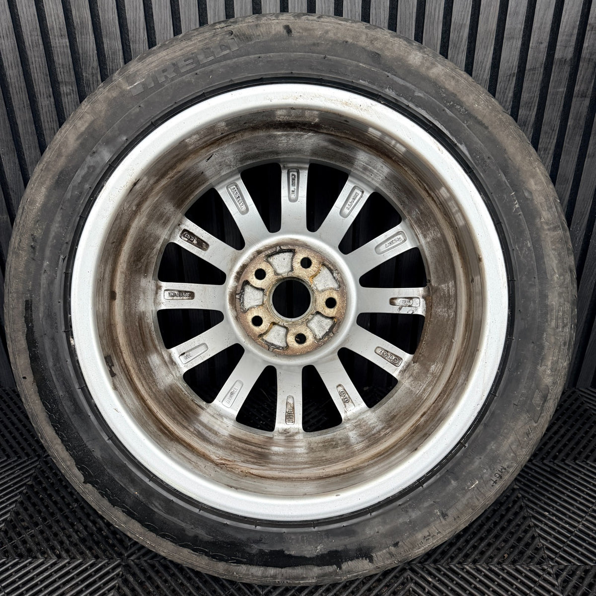 1X 18'' Maserati Ghibli Levante 670019917 Alloy Wheel Single Rear Genuine