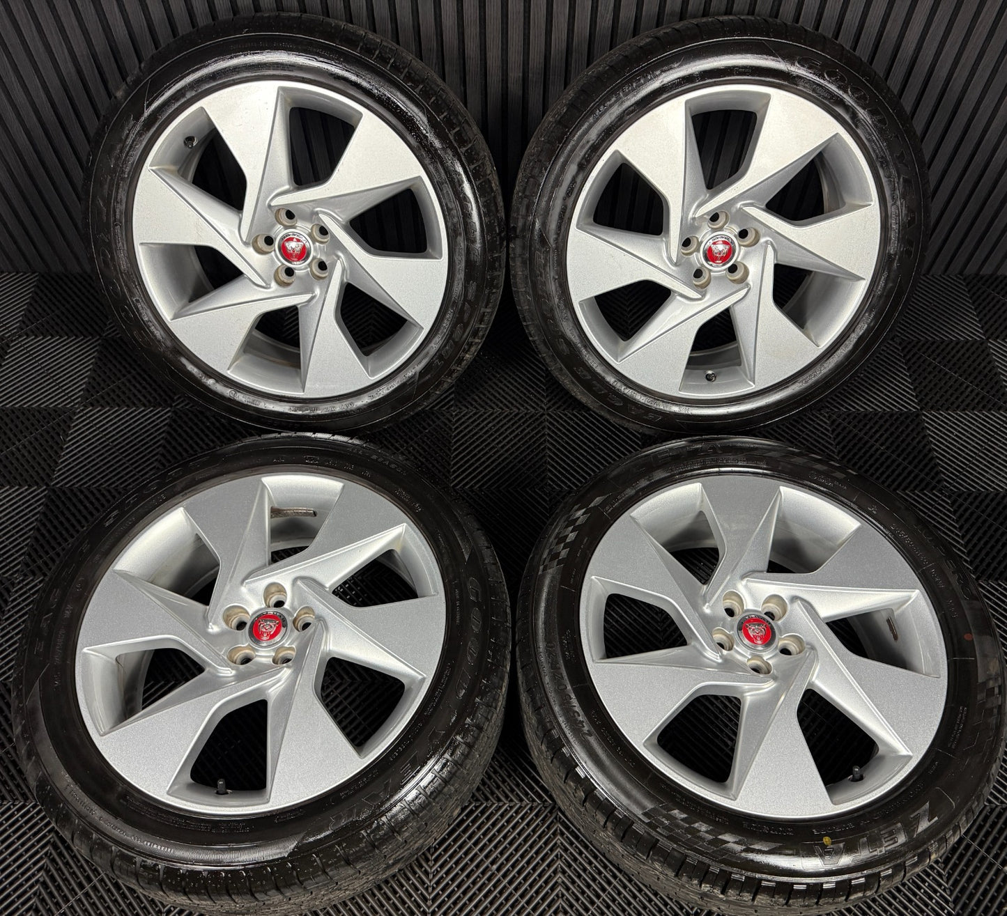 20'' GENUINE JAGUAR I PACE I-PACE 6007 6 SPOKE ALLOY WHEELS TYRES J9D3-BC-SS