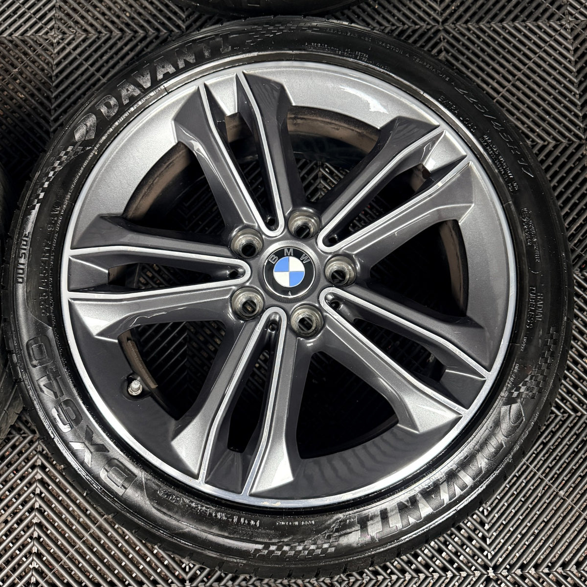 17'' BMW 1 Series 2 F40 F41 F44 149 Grey DC Alloy Wheels Tyres 6856087 Genuine