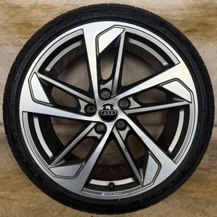 1X 19'' GENUINE AUDI S3 A3 GREY DC TRAPEZOID ALLOY WHEEL TYRE 8Y0601025R