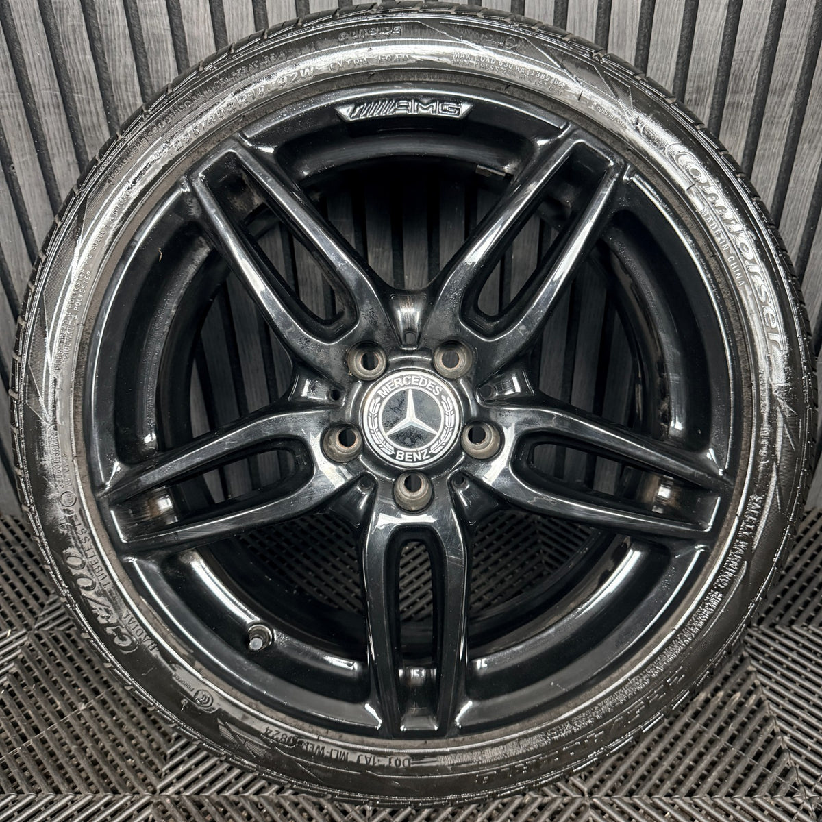 1X 18'' Mercedes AMG A Class CLA Black W176 Alloy Wheel Tyre A1764010700 Genuine