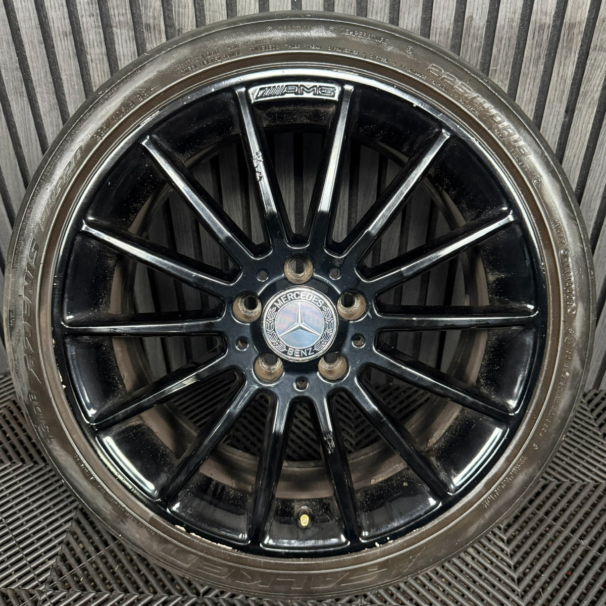 1X 18'' Amg Mercedes A Class CLA Black Alloy Wheel A1764010200 W176 Genuine