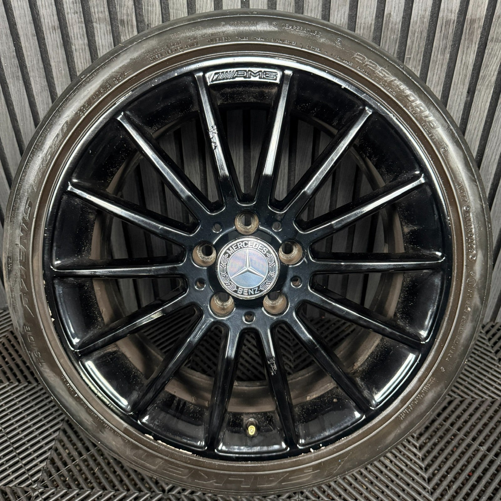 1X 18'' Amg Mercedes A Class CLA Black Alloy Wheel A1764010200 W176 Genuine