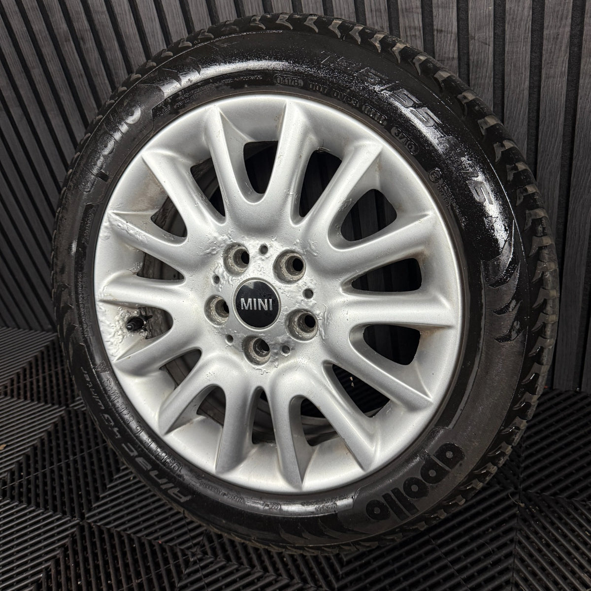 1X 16'' GENUINE MINI COOPER ONE D 495 VICTORY F55 F56 ALLOY WHEEL TYRE 6855104