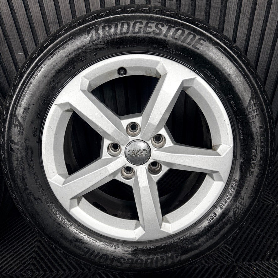 17'' GENUINE AUDI Q2 5 SPOKE ALLOY WHEELS TYRES ALLOYS 81A601025