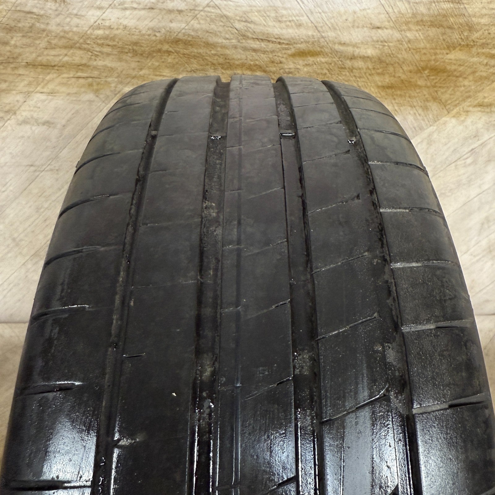 1X 17'' GENUINE VW GOLF GT SINGSPORE GTD GTI MK7 ALLOY WHEEL TYRE 5G0601025AK