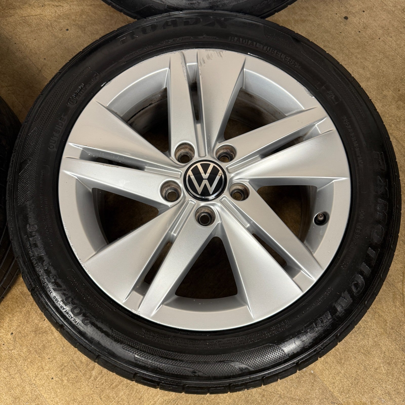 16'' GENUINE VW GOLF MK8 NORFOLK ALLOY ALLOYS WHEELS TYRES 5H0601025