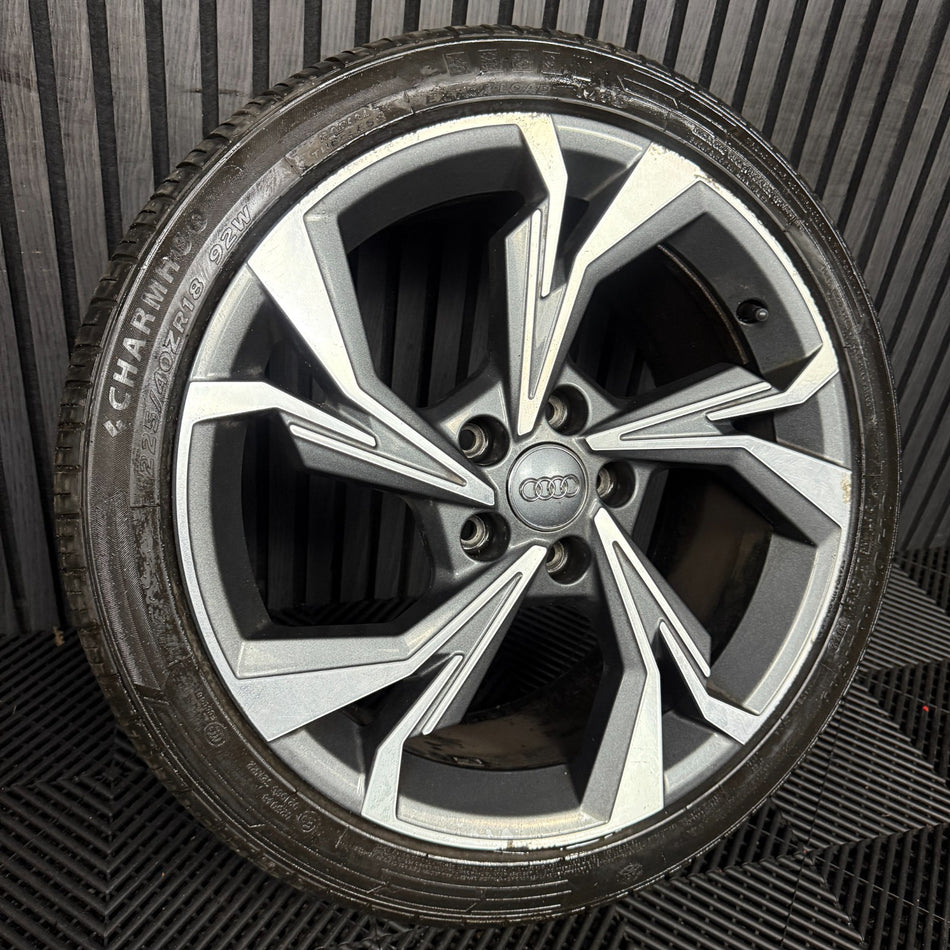 1X 18'' GENUINE AUDI A3 GREY DC ALLOY WHEEL TYRE 8Y0601025H SINGLE SPARE