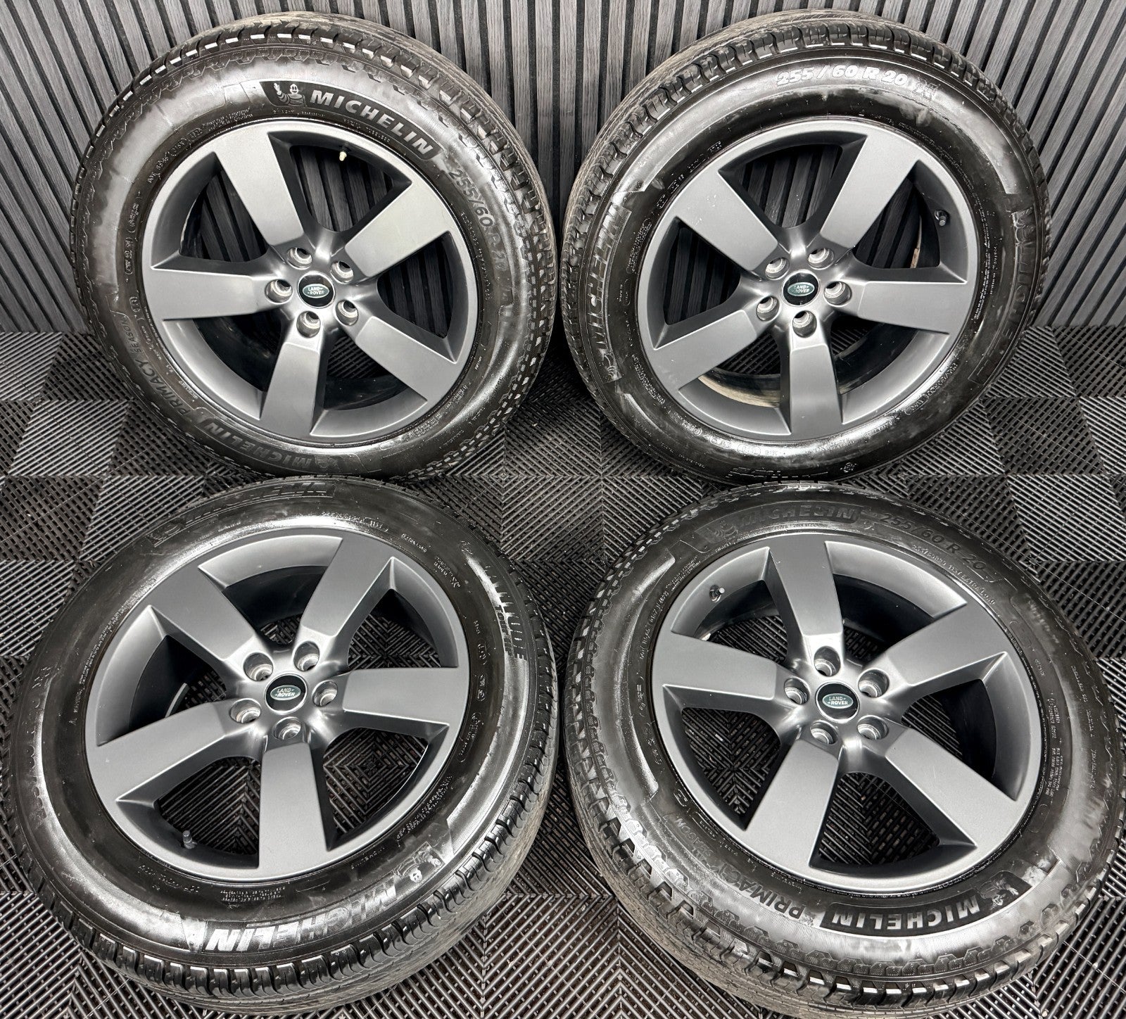 20'' Land Rover Defender 5 Spoke Grey 5098 Alloy Wheels Tyres Alloys Genuine