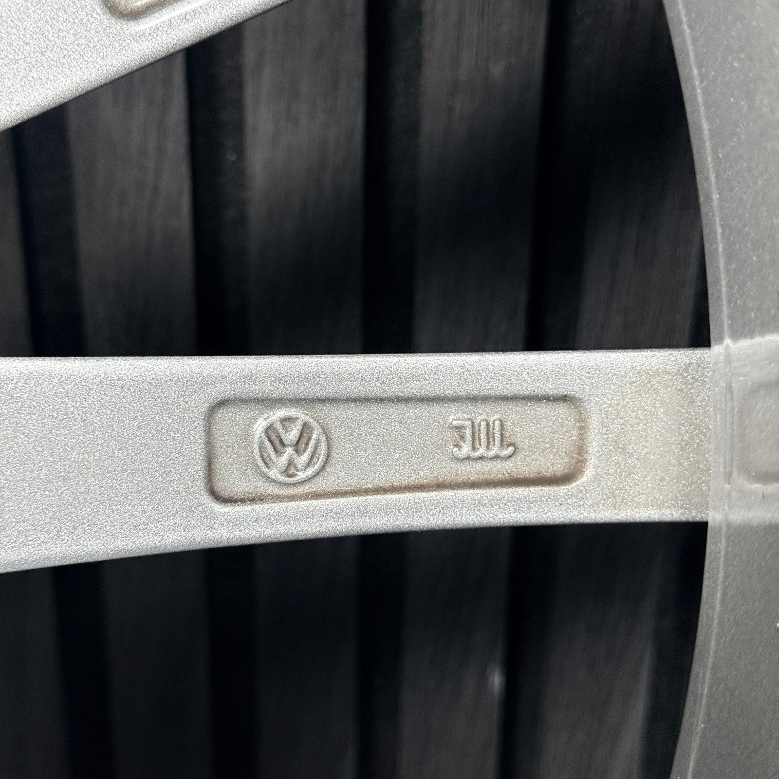 1X 19'' VW Golf R Pretoria Silver GTI MK7 Alloy Wheel Tyre 5G0601025AJ Genuine