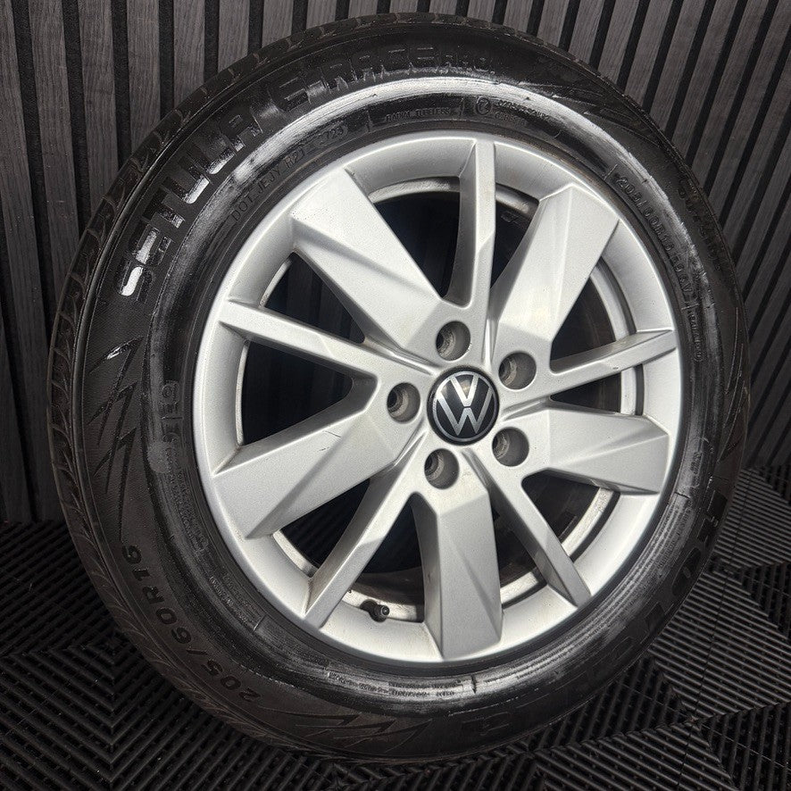 1X 16'' GENUINE VW CADDY VIENNA ALLOY WHEEL TYRE GT SINGLE 2K7601025