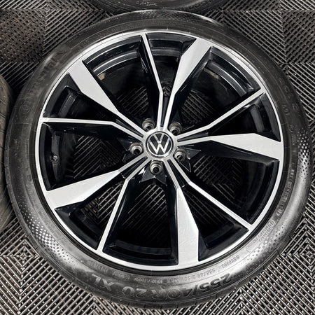 20'' VW Tiguan R Line Misano Alloy Wheels Tyres Alloys 5NA601025AH Genuine