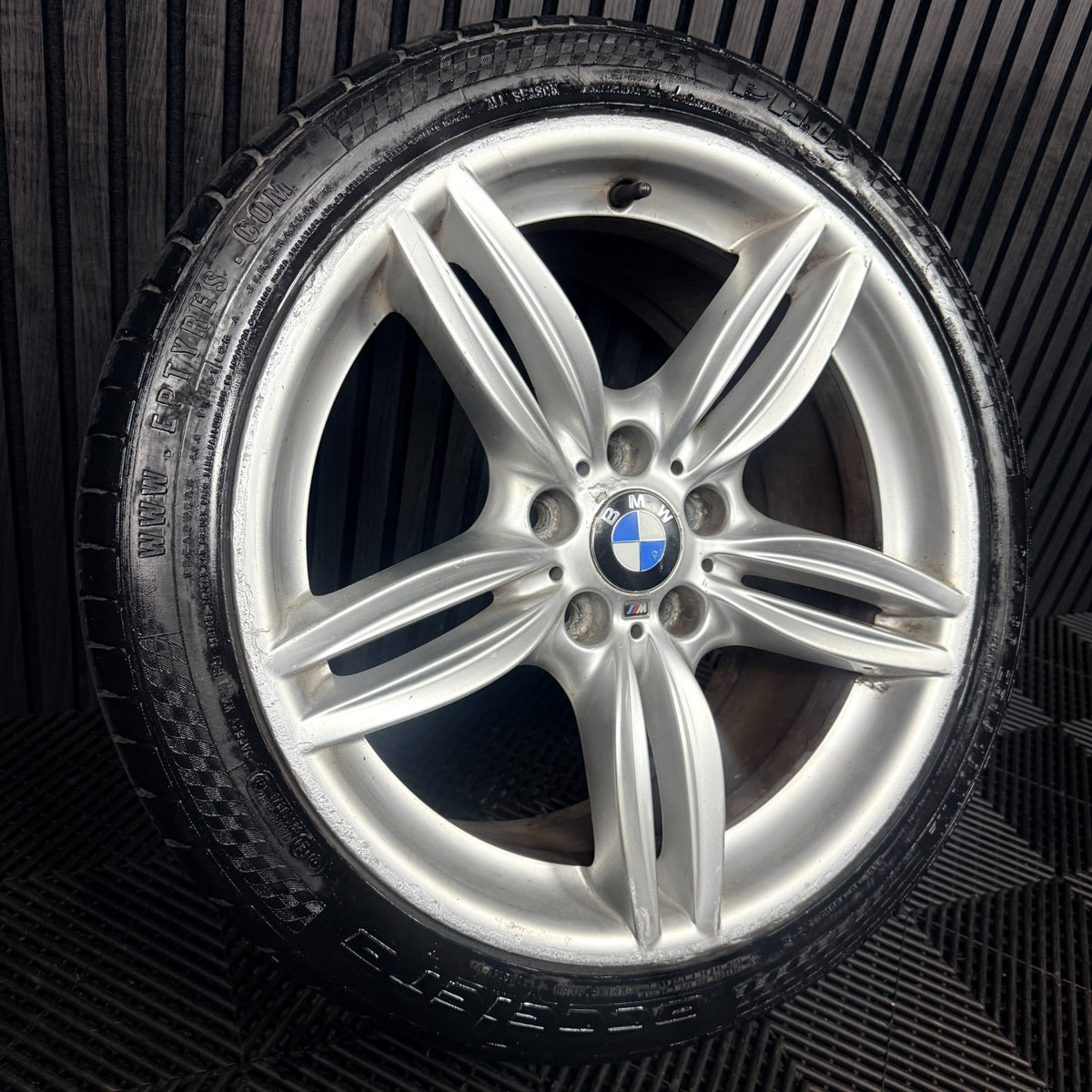 1X 19'' BMW 5 Series 351 M Sport F10 Alloy Wheel Rear Back 7842653 Genuine