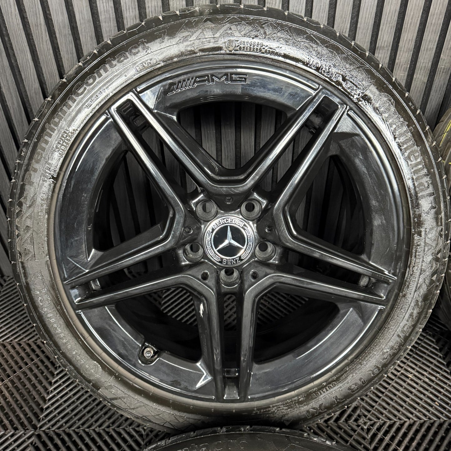 18'' GENUINE MERCEDES AMG A CLASS BLACK CLA B ALLOY WHEELS TYRES ALLOYS W177