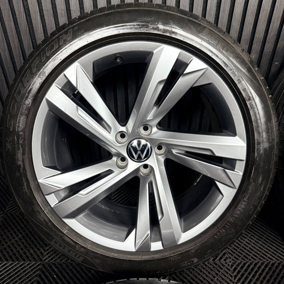 19'' VW Tiguan R Line Valencia Grey Alloy Wheels Tyre Alloys 5NA601025AG Genuine