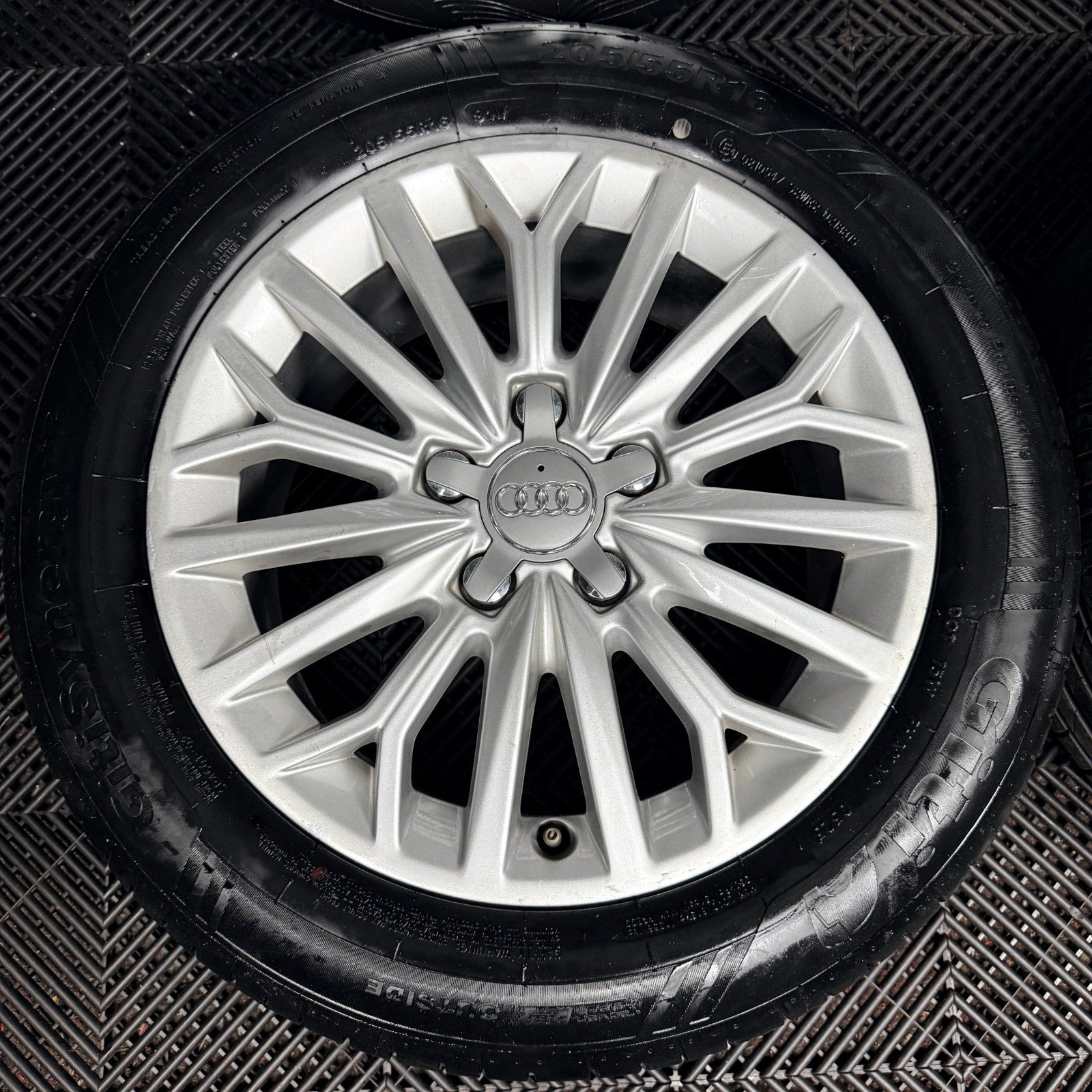 16'' Audi A3 Silver Multispoke Alloy Wheels Alloys Tyres 8V0601025BJ Genuine