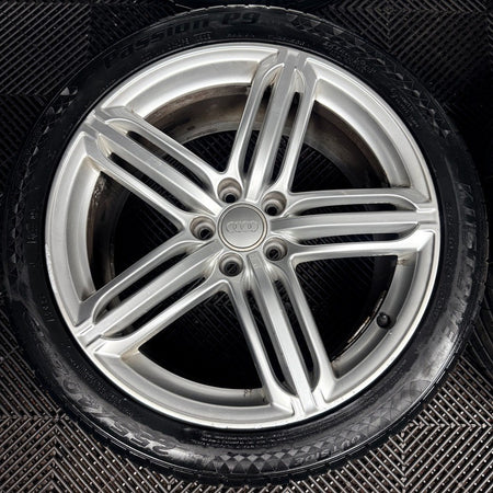 19'' Audi Q3 S Line 5 Triple Segment Wheels Tyres Alloys 8U0601025AC Genuine