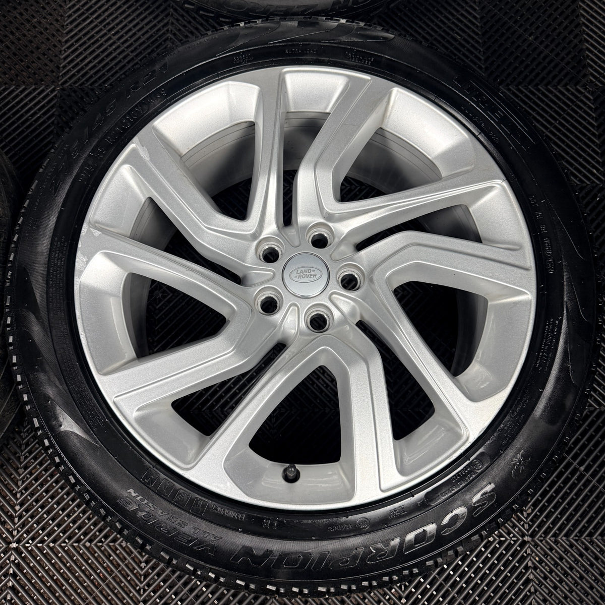 21" Range Rover Sport Land Discovery L494 Wheels Tyres Alloys JK621007BA Genuine