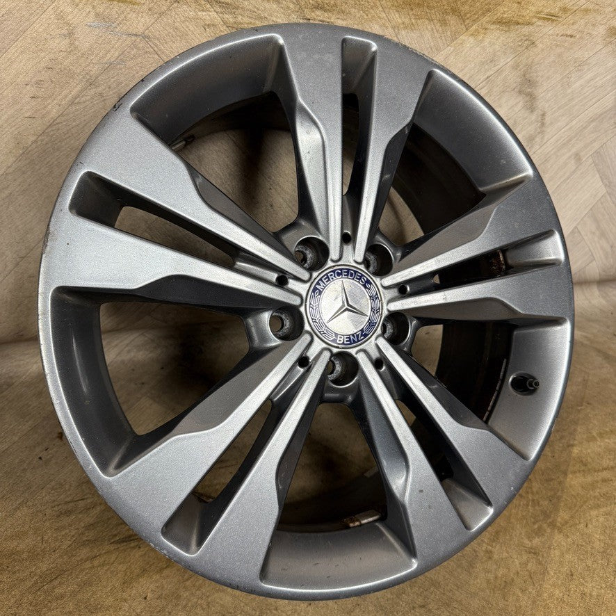 1X 18" GENUINE MERCEDES A B CLASS CLA SPORT ALLOY WHEELS W246 W176 A2464010400