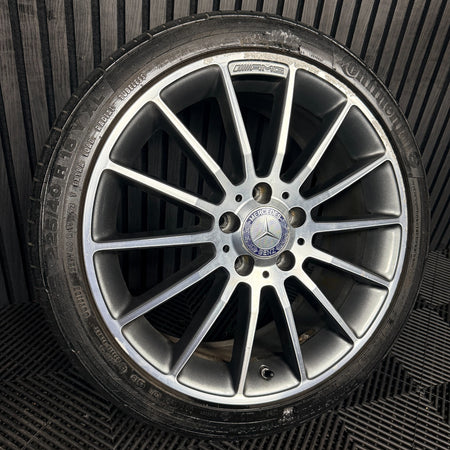 1X 18'' Amg Mercedes A Class Cla Multispoke Alloy Wheel A1764010200 W176 Genuine