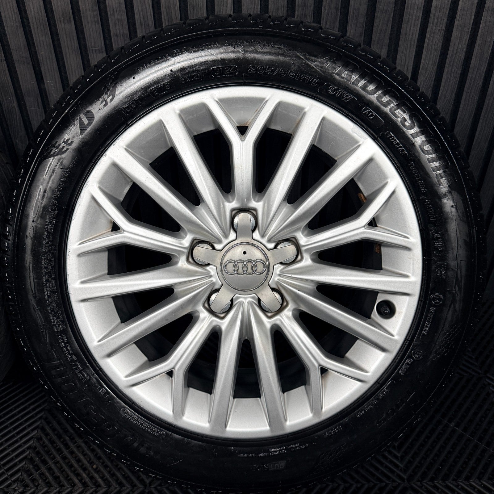 16'' Audi A3 Silver Multispoke Alloy Wheels Alloys Tyres 8V0601025BJ Genuine