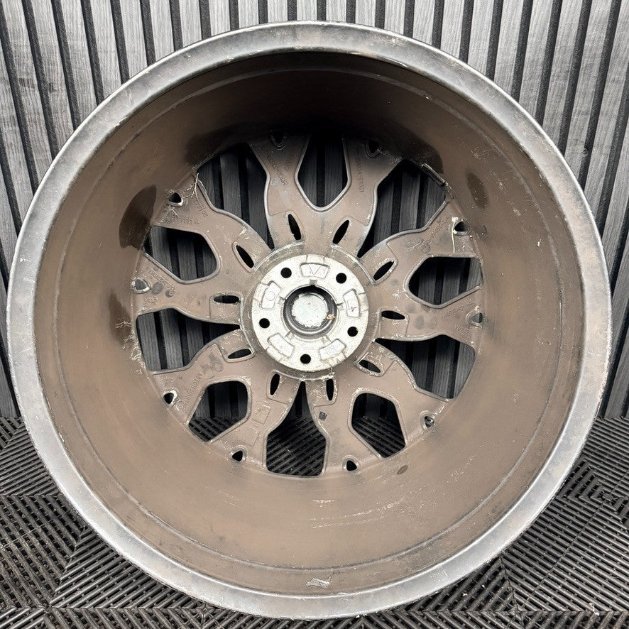 1X 22'' Aston Marin DBX Ribbon MY83-9965G-JA Alloy Wheel Single Rear Genuine