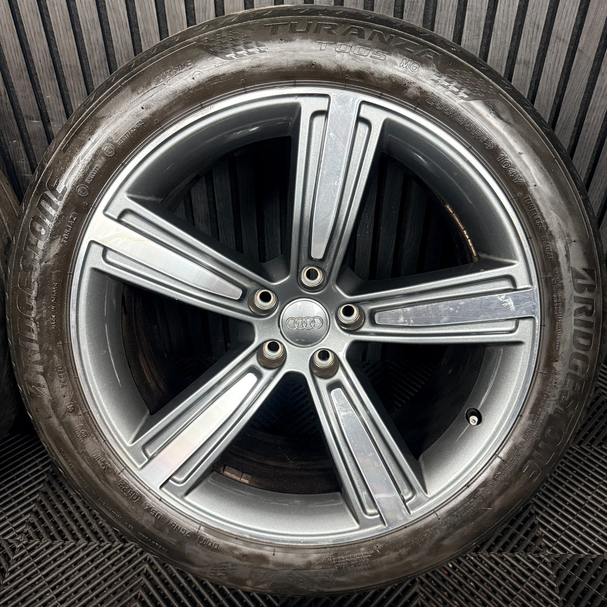 19’’ Audi A8 Grey DC 5 Spoke D5 4n Alloy Wheels Tyres 4N0601025N Genuine