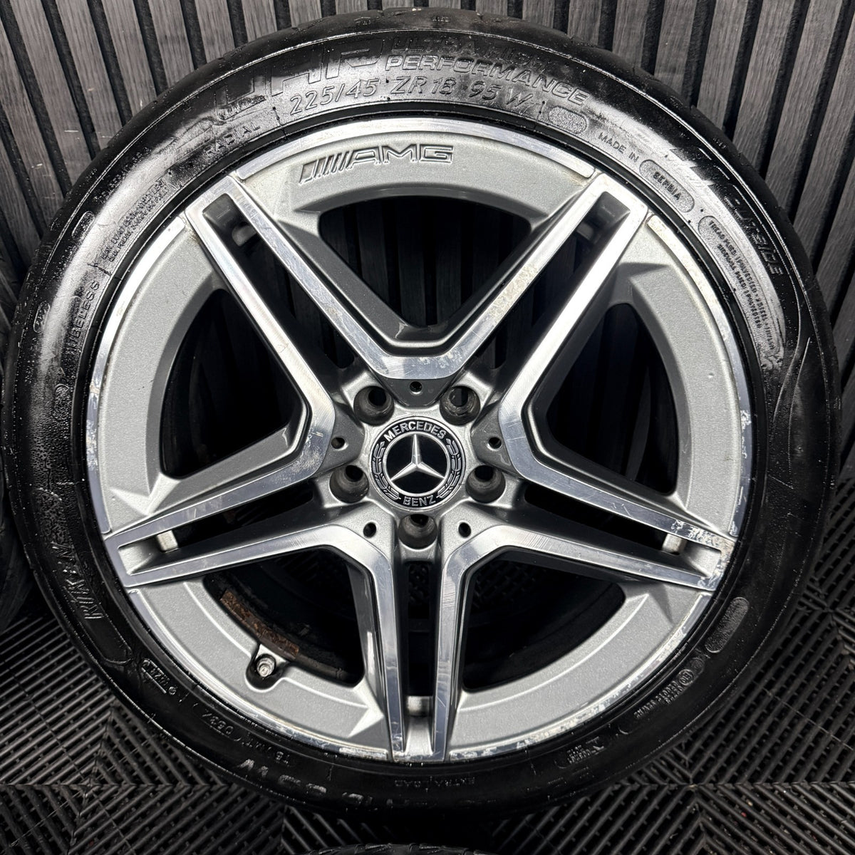 18'' Mercedes Amg A Class Cla B Alloy Wheels Tyres Alloys W177 Genuine