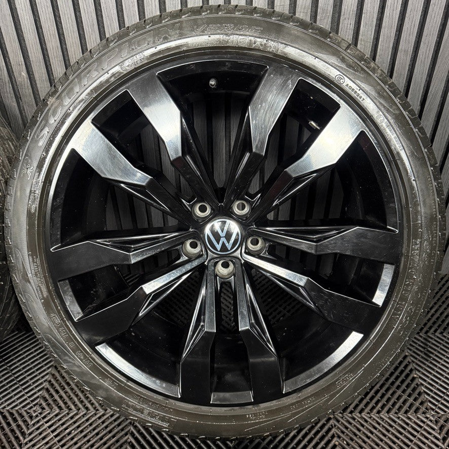 20'' GENUINE VW TIGUAN R LINE SUZUKA BLACK ALLOY WHEELS TYRES ALLOYS 5NA601025G