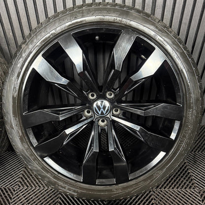 20'' GENUINE VW TIGUAN R LINE SUZUKA BLACK ALLOY WHEELS TYRES ALLOYS 5NA601025G