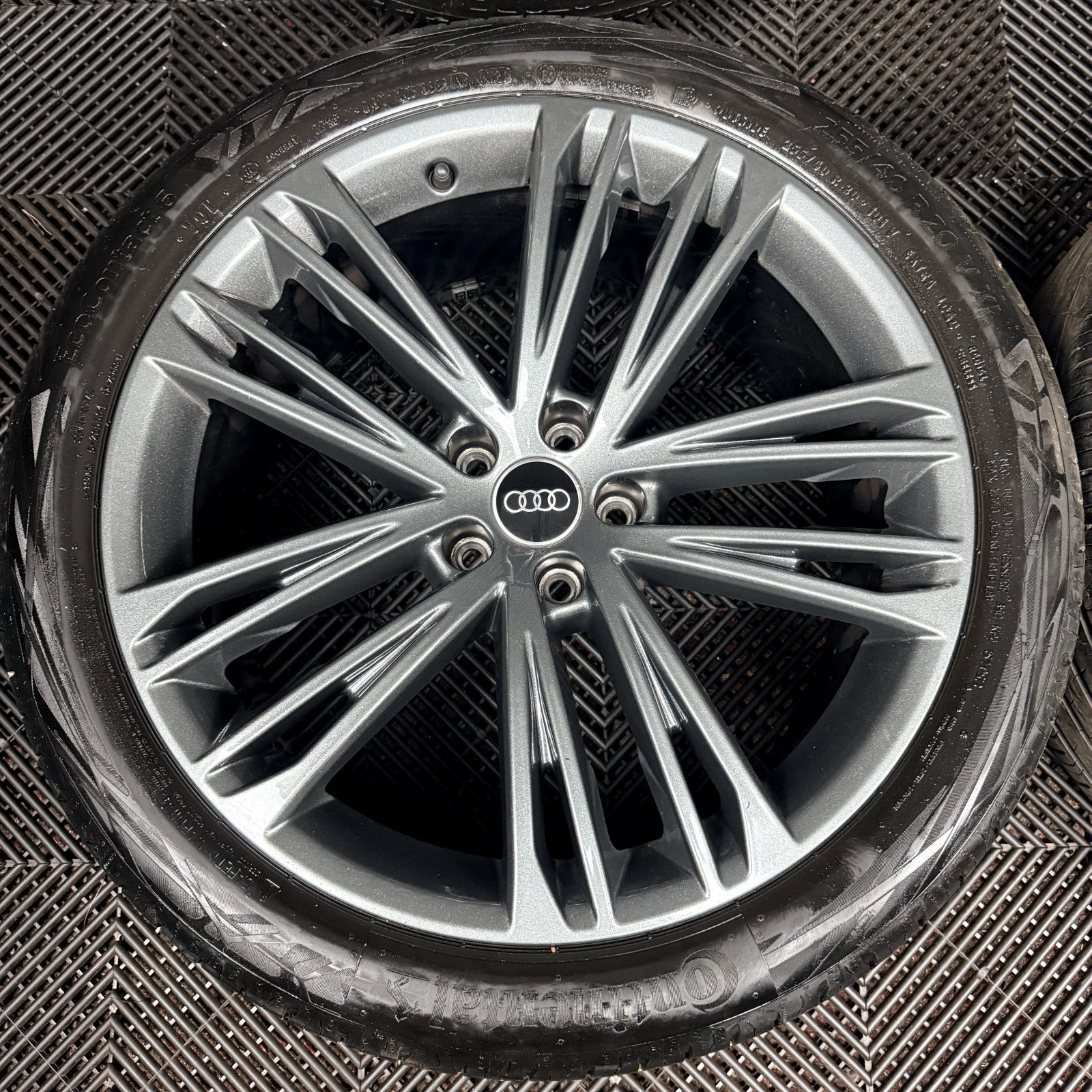 20’’ Audi A7 S7 Line Grey A8 Alloy Wheels Tyres 4K8601025AK Genuine