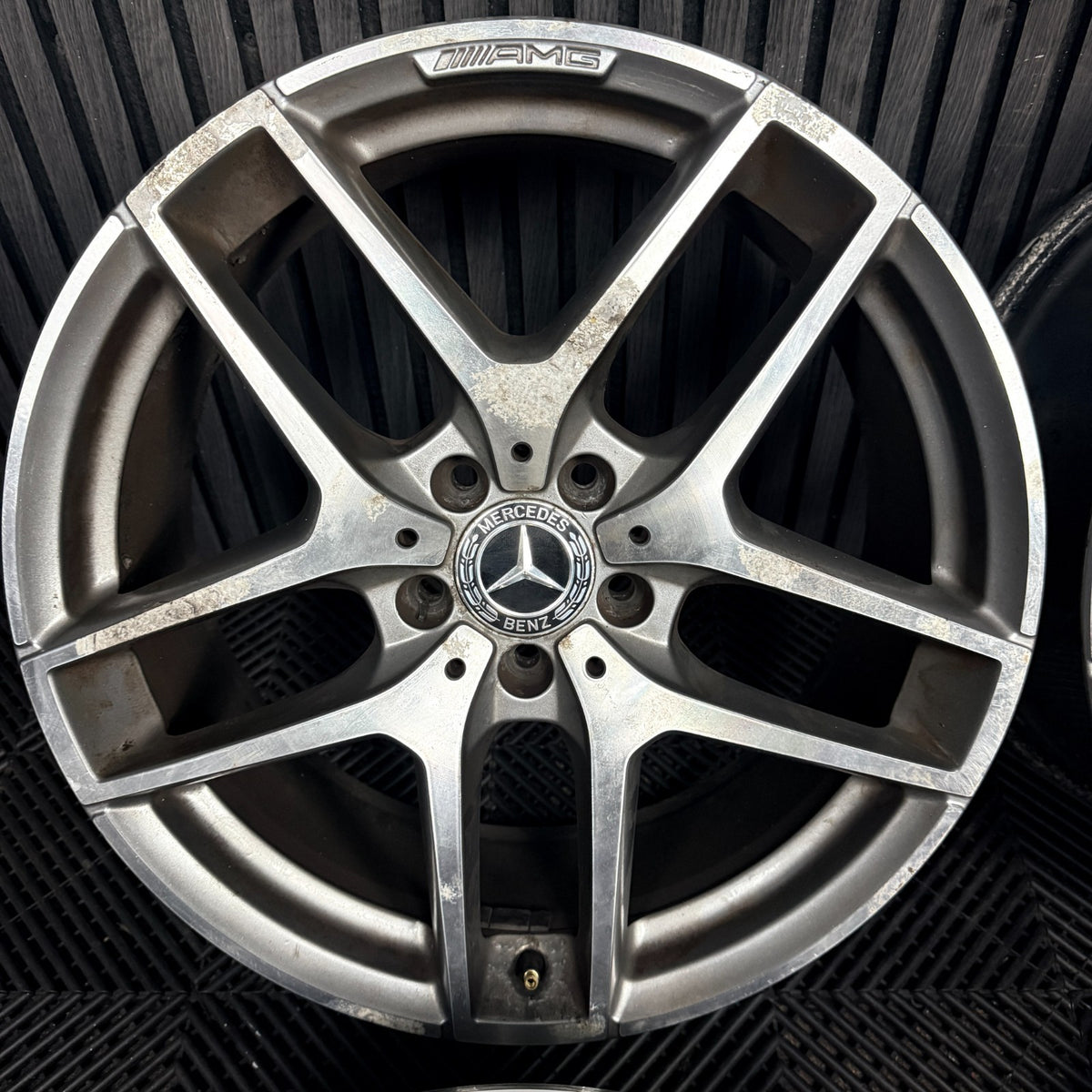 19'' Mercedes AMG GLC Coupe Sport Alloy Wheels A2534011800 A2534013100 Genuine