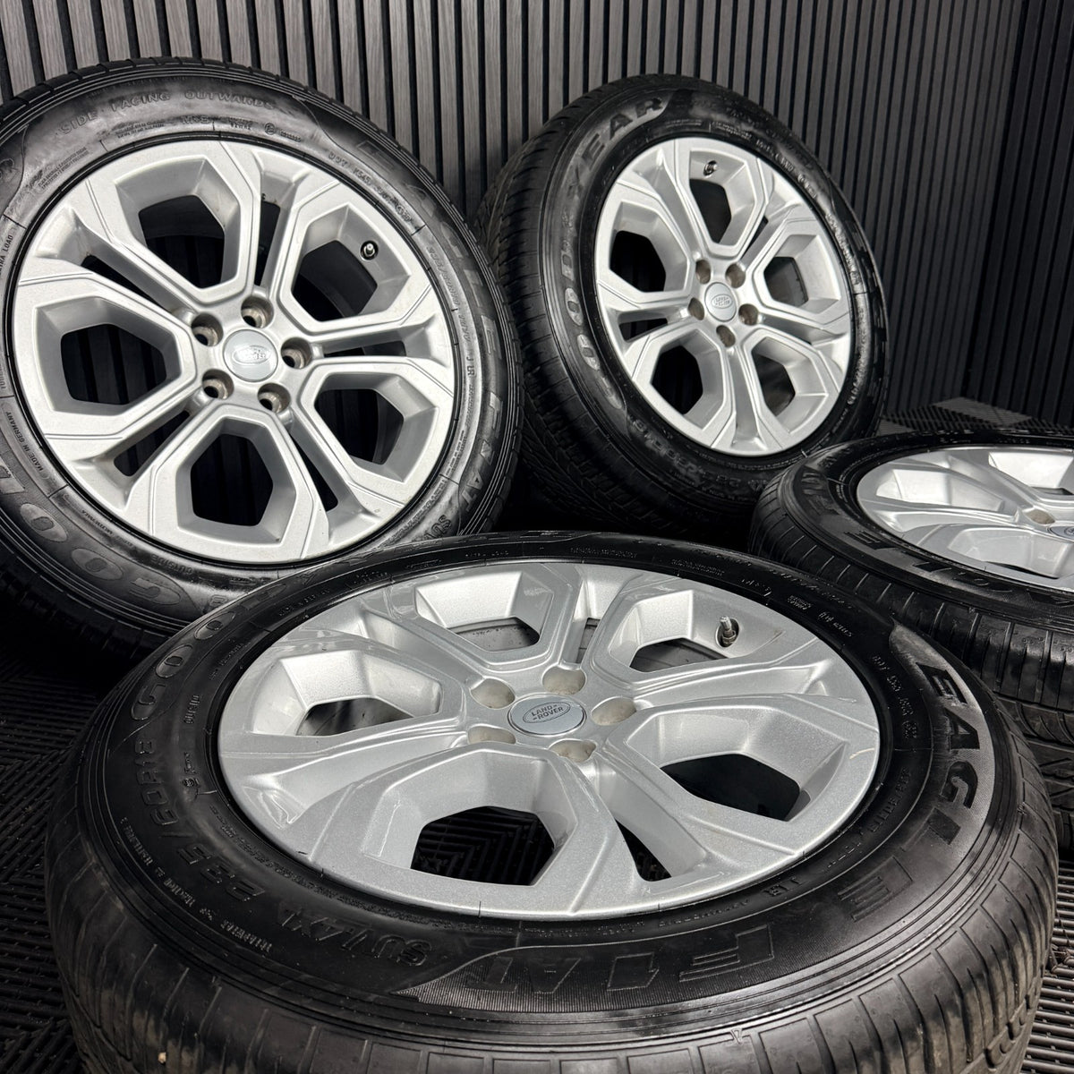 18'' Range Rover Evoque Silver Discovery Sport Land Alloy Wheels Tyres Genuine