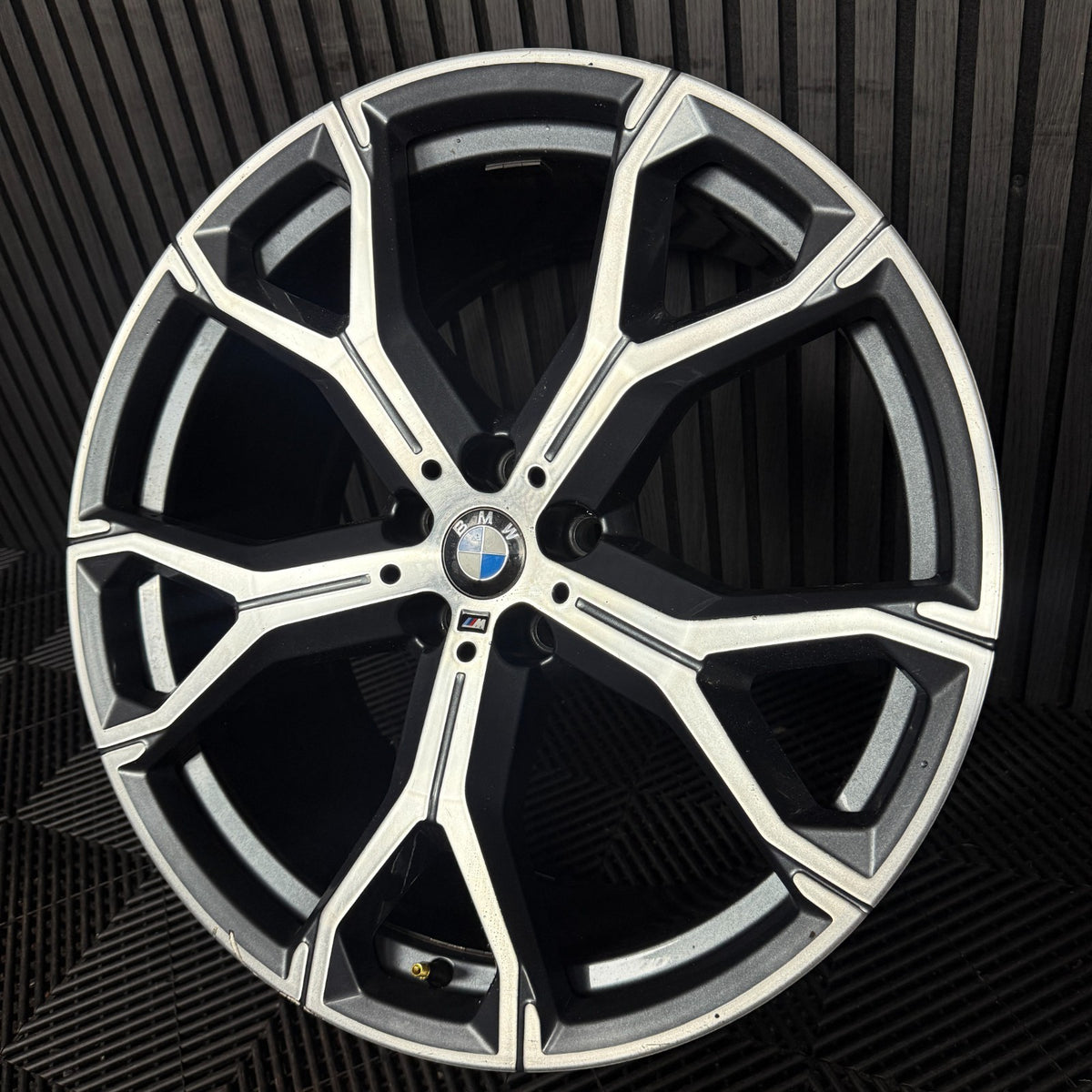 1X 21'' GENUINE BMW X5 X6 741 M SPORT 4 G05 G06 ALLOY WHEEL 8071999 REAR