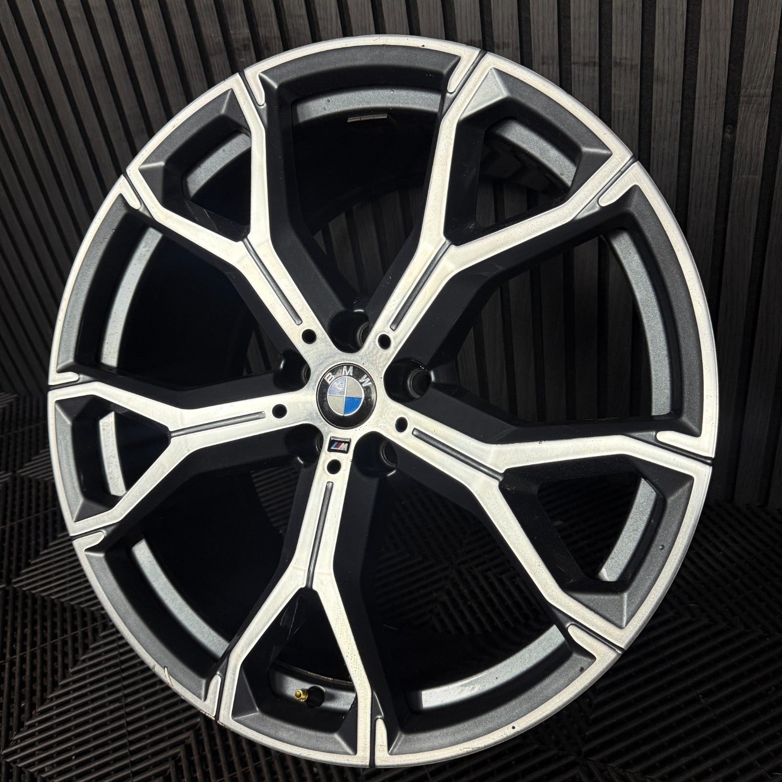 1X 21'' GENUINE BMW X5 X6 741 M SPORT 4 G05 G06 ALLOY WHEEL 8071999 REAR
