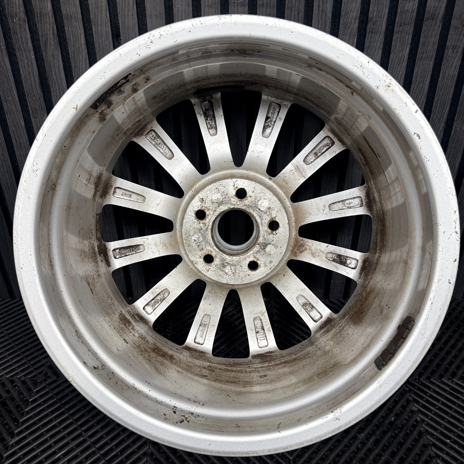 1X 18'' Maserati Ghibli Levante 670010977 Alloy Wheel Single Front Genuine
