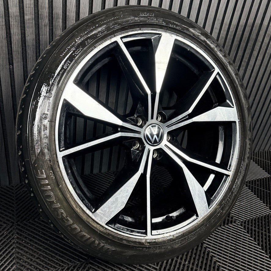 1X 20'' VW Tiguan Misano R Line 5NA601025AH Black DC Alloy Tyre Wheel Genuine