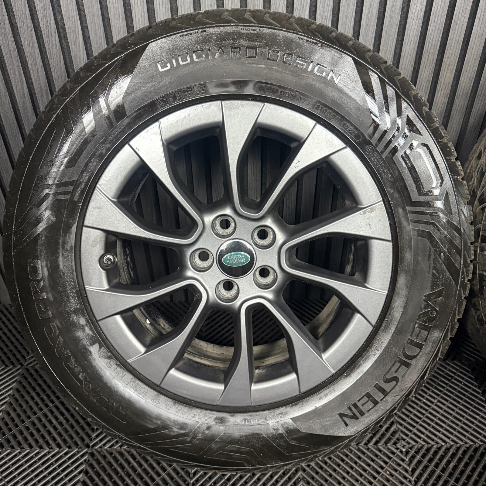 17'' GENUINE RANGE ROVER EVOQUE GREY LAND DISCOVERY SPORT ALLOY WHEELS TYRES