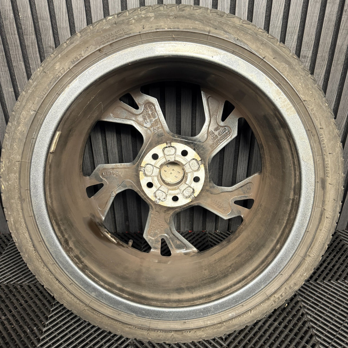 1X 18'' GENUINE AUDI A3 GREY DC ALLOY WHEEL TYRE 8Y0601025H SINGLE SPARE