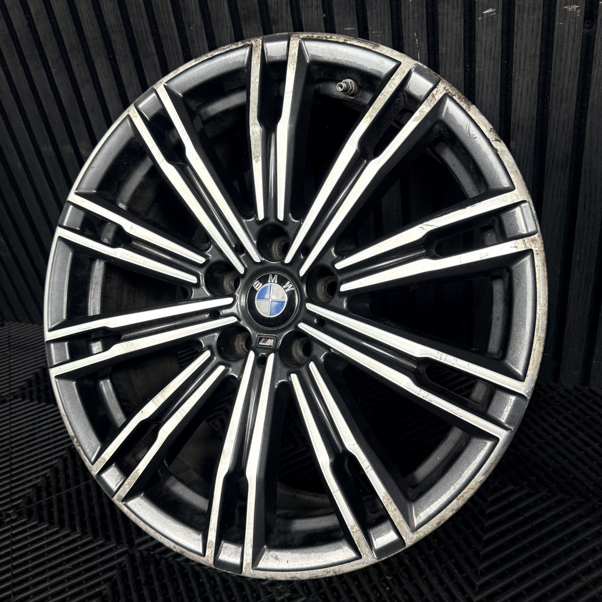 1X 18'' BMW 3 Series 790 M Sport G21 G20 Alloy Wheel Front 8089890 Genuine